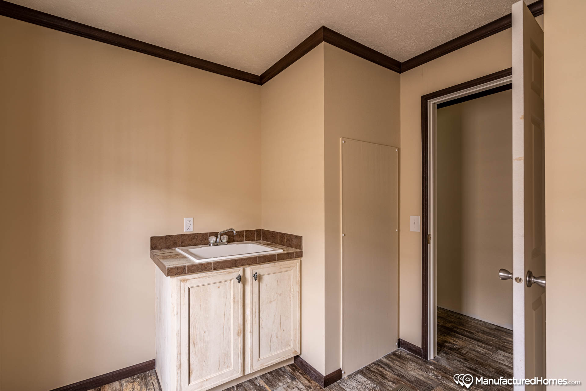 Admiral The Tyra Lot 11 For Sale by C & W Mobile Homes